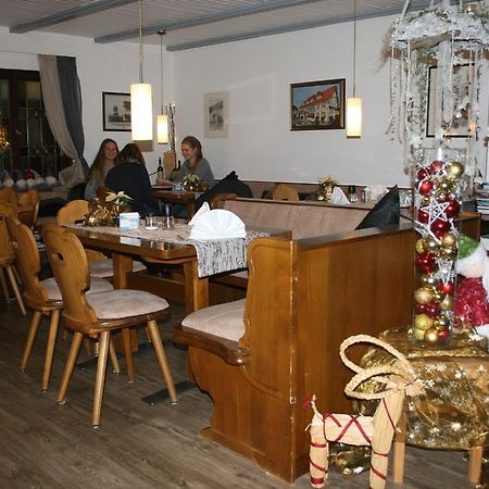 Hotel Restaurant Landhaus Koehle Neukirch  Ngoại thất bức ảnh