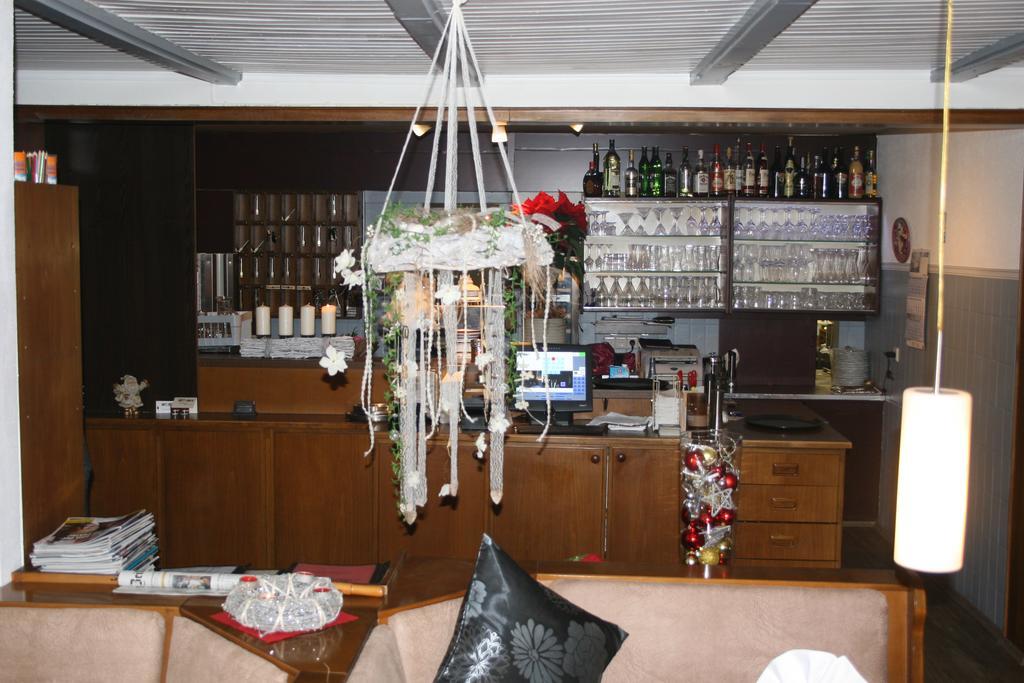 Hotel Restaurant Landhaus Koehle Neukirch  Ngoại thất bức ảnh