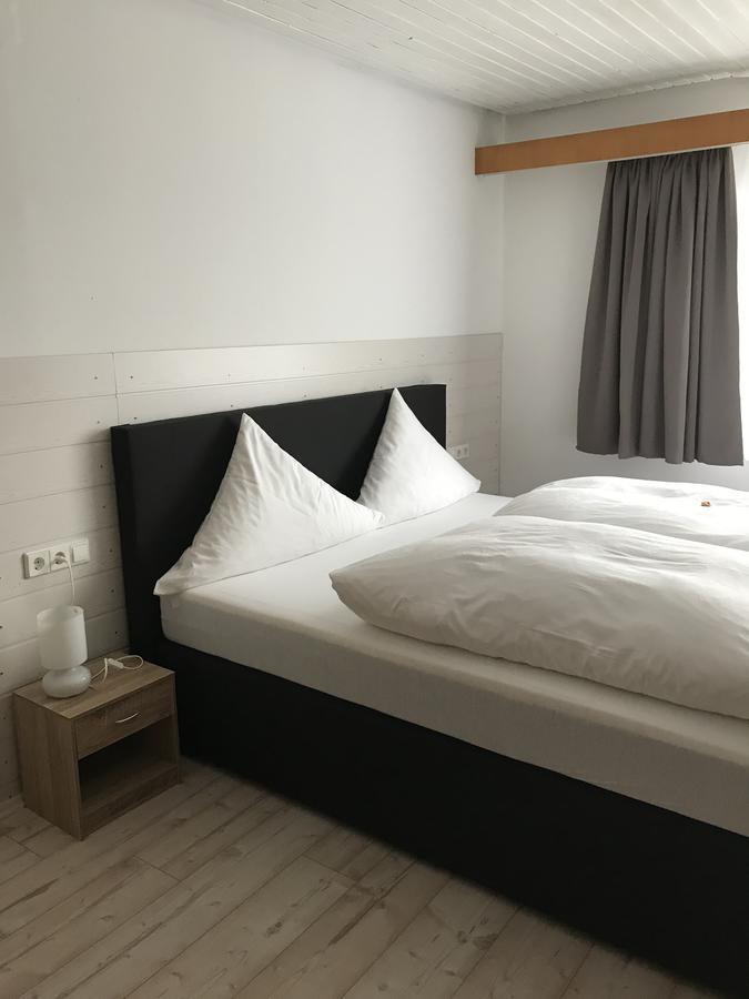 Hotel Restaurant Landhaus Koehle Neukirch  Ngoại thất bức ảnh